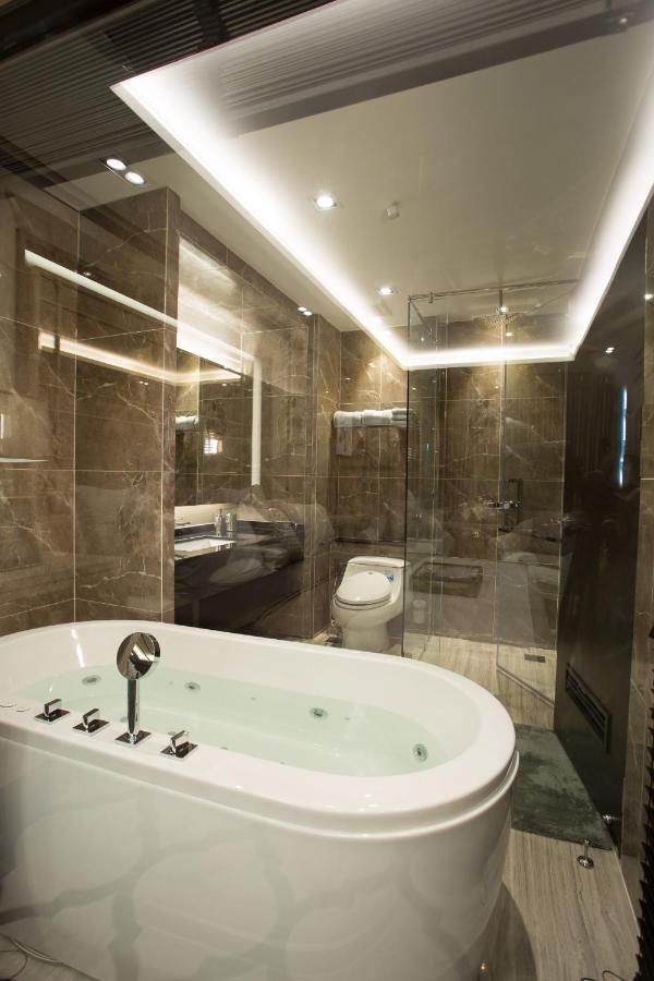 Chiang Mai Night Market Super Large Luxurious 3-Bedroom Hotel-Style Condo 외부 사진